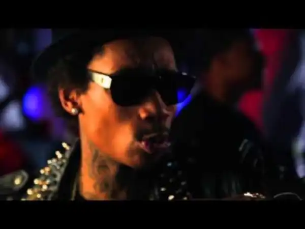 Video: Wiz Khalifa - 100 Bottles